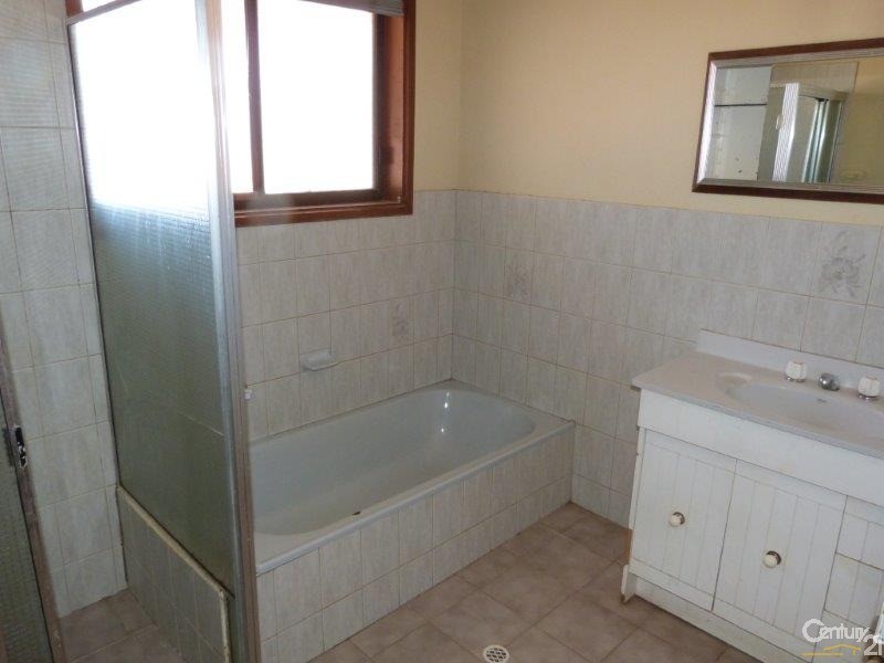 14 Nestor Street, Stirling North SA 5710