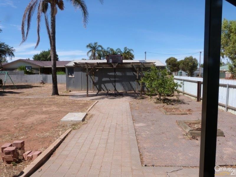 14 Nestor Street, Stirling North SA 5710