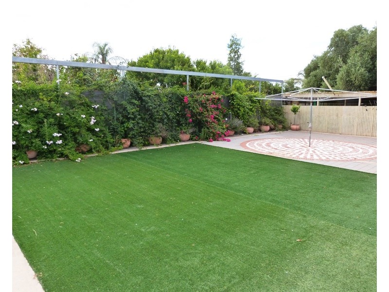 16 Edith Street, Stirling North SA 5710