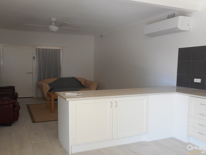 8 Mitchell Terrace, Port Augusta West SA 5700