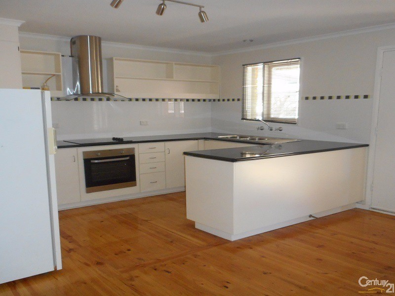 4 Burke Crescent, Port Augusta West SA 5700