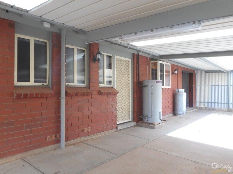 115 Hurcombe Crescent, Port Augusta West SA 5700