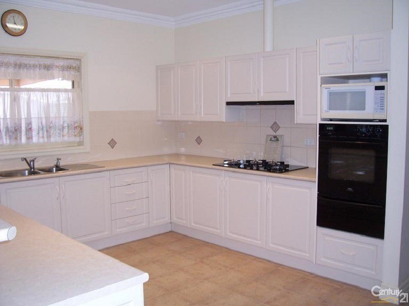 1 Brook Street, Stirling North SA 5710