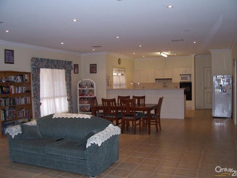 1 Brook Street, Stirling North SA 5710