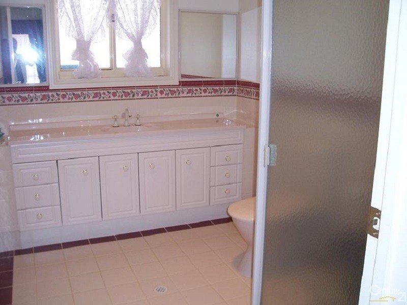 1 Brook Street, Stirling North SA 5710