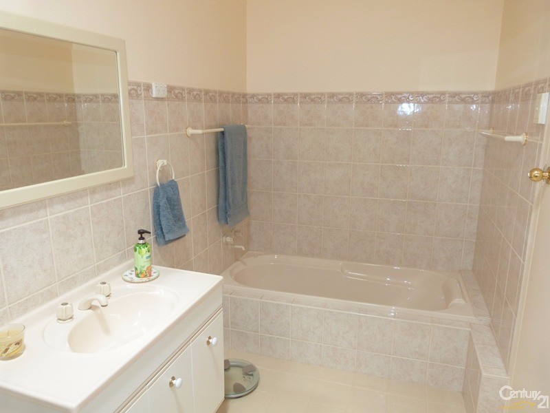 42 Quorn Road, Stirling North SA 5710