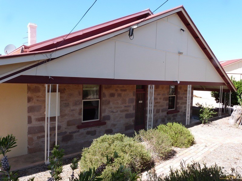 42 Quorn Road, Stirling North SA 5710