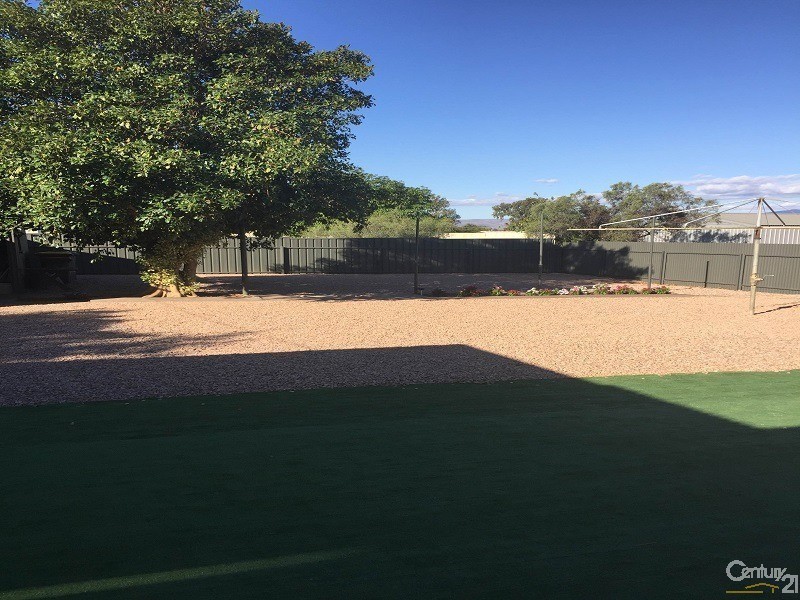 4 Kelly Street, Port Augusta West SA 5700