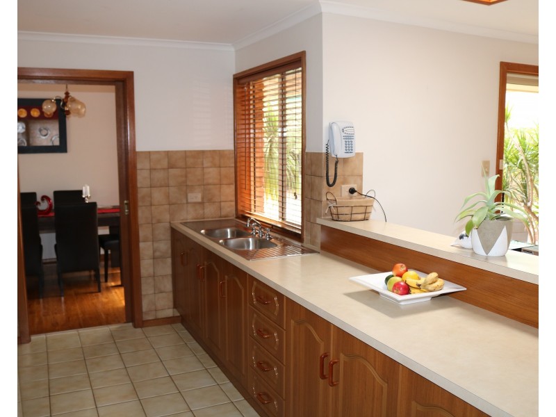 471 Flinders Ranges Way, Stirling North SA 5710