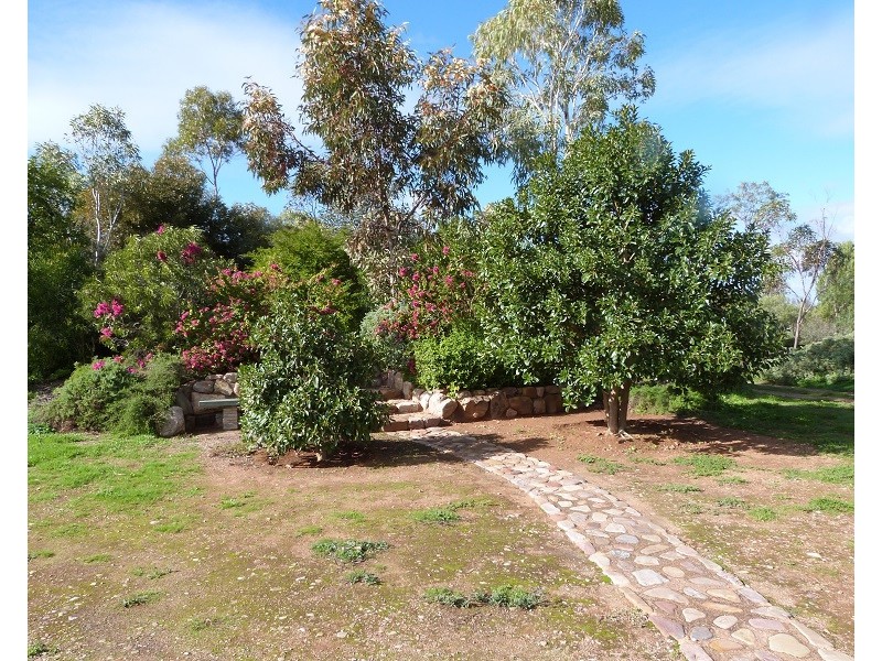 471 Flinders Ranges Way, Stirling North SA 5710