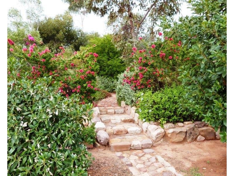 471 Flinders Ranges Way, Stirling North SA 5710