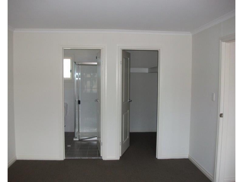 10 Edwards Street, Stirling North SA 5710