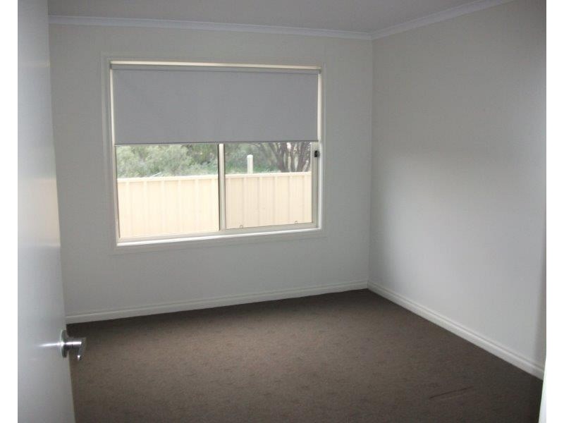 10 Edwards Street, Stirling North SA 5710