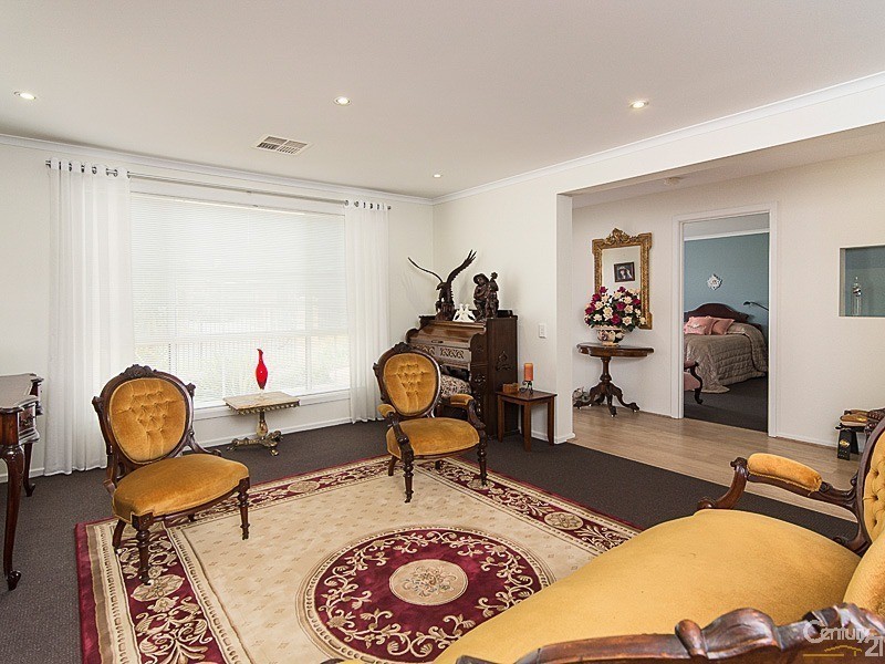 5 Barton Circuit, Mount Barker SA 5251