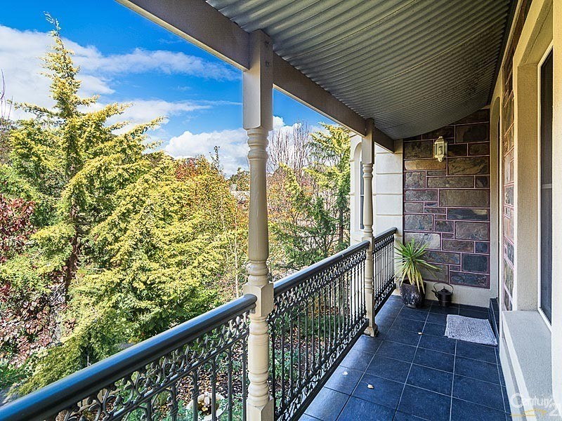 1 Tate Avenue, Mount Barker SA 5251