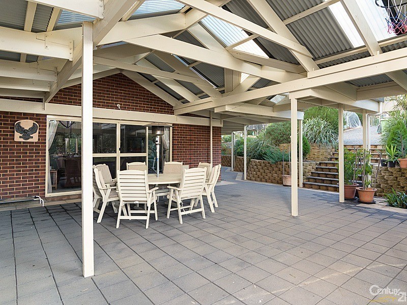 9 Fairfield Road, Mount Barker SA 5251