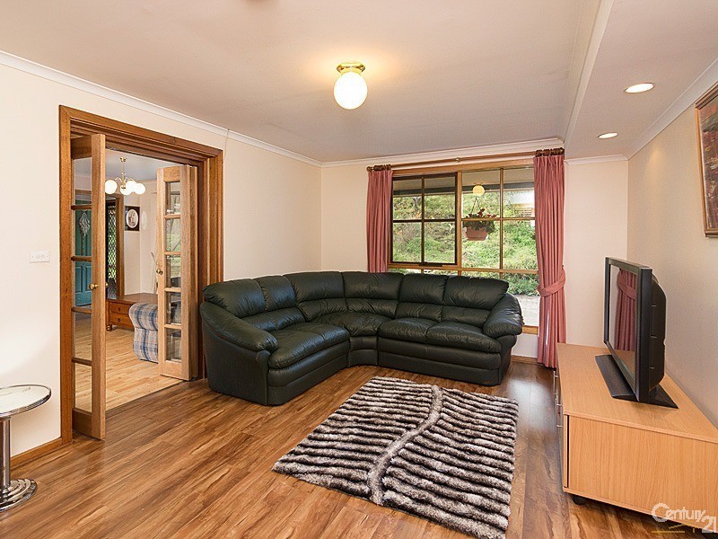 25 Hill View Road, Bridgewater SA 5155