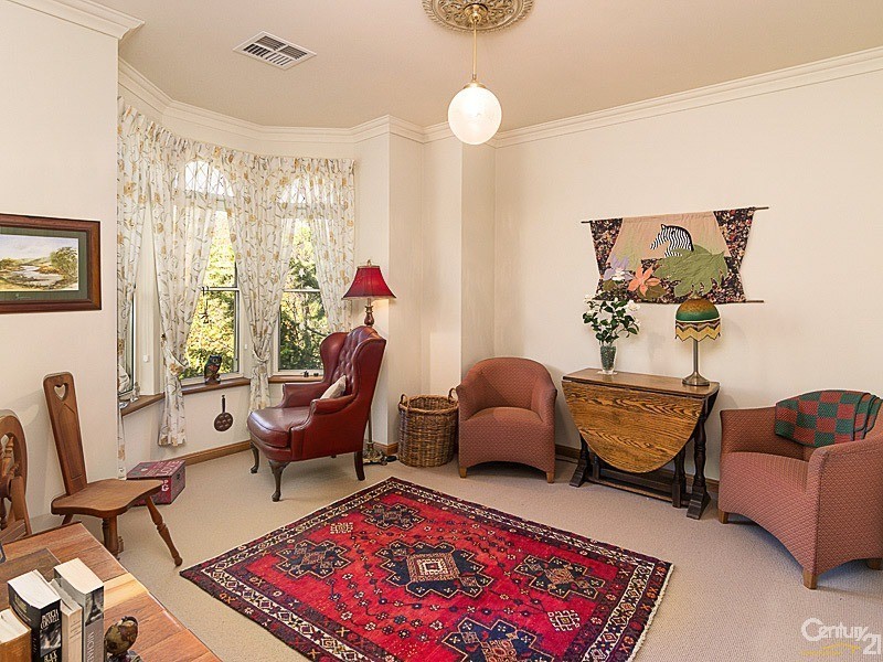 1 Tate Avenue, Mount Barker SA 5251