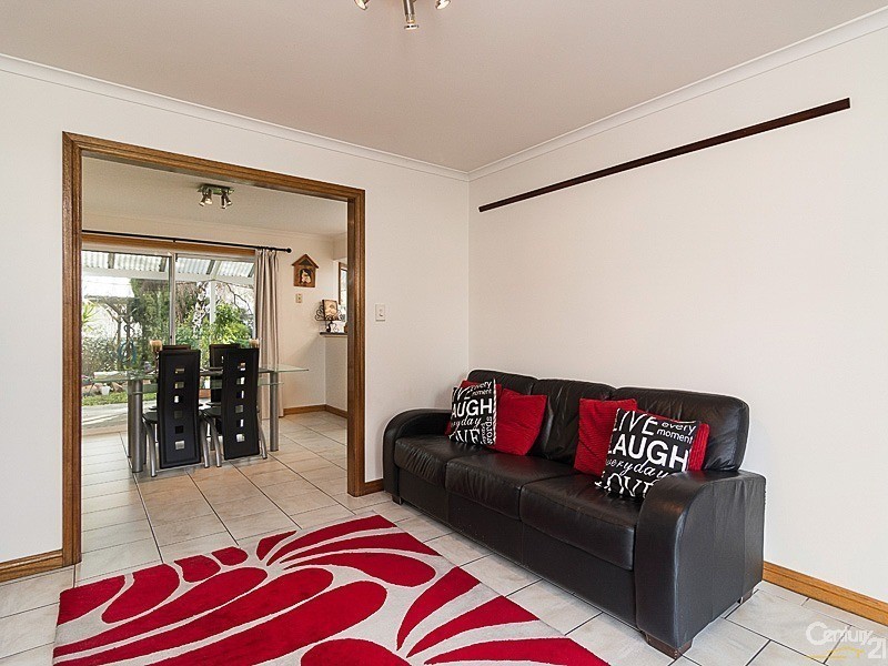 28 Victoria Road, Mount Barker SA 5251