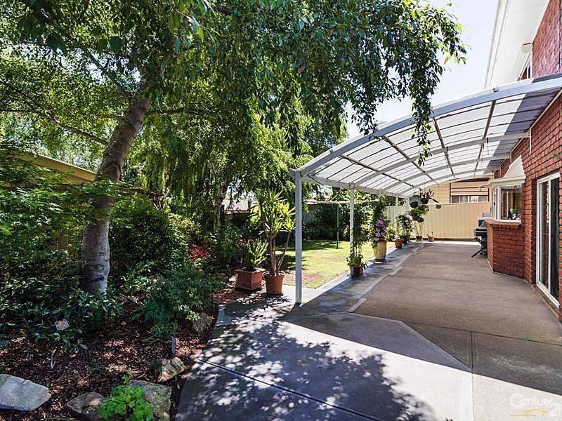 28 Victoria Road, Mount Barker SA 5251