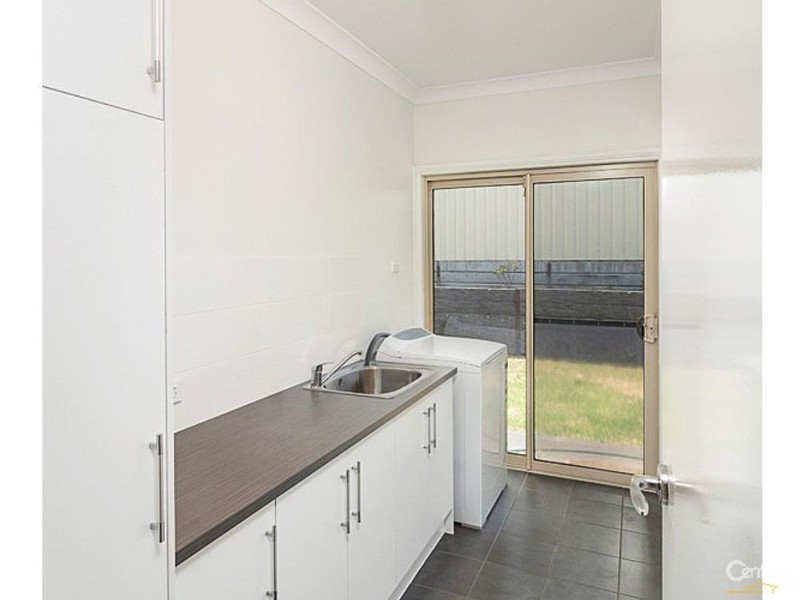 16 Heinrich Court, Mount Barker SA 5251