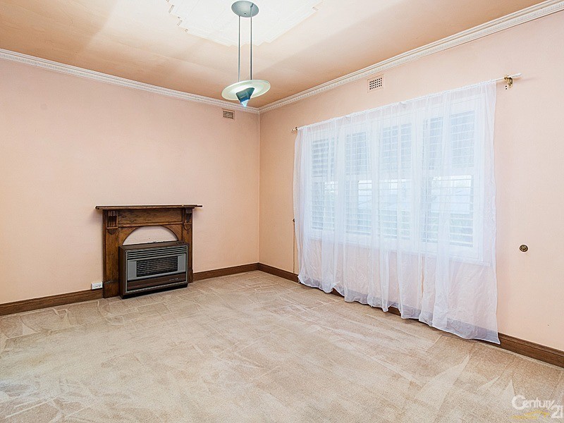 6 Cherington Street, Mount Barker SA 5251