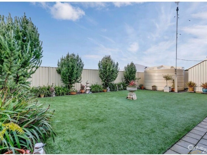 8 Sullivan Road, Strathalbyn SA 5255