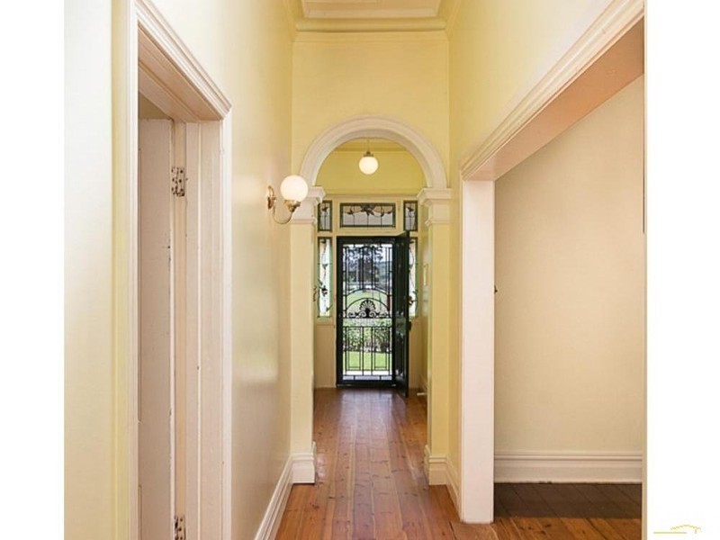 18 Wellington Road, Mount Barker SA 5251