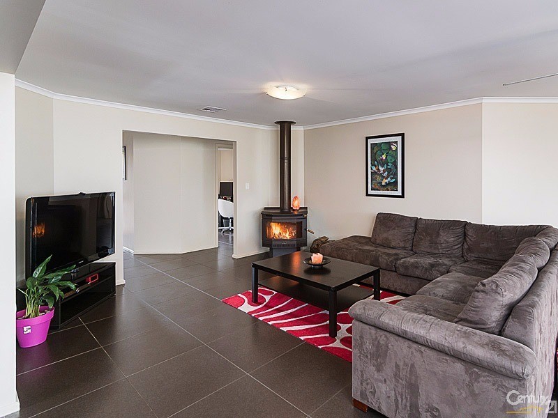 12 Jordan Street, Mount Barker SA 5251