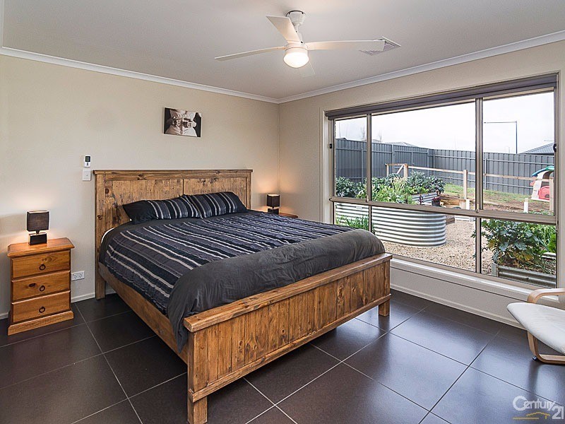 12 Jordan Street, Mount Barker SA 5251