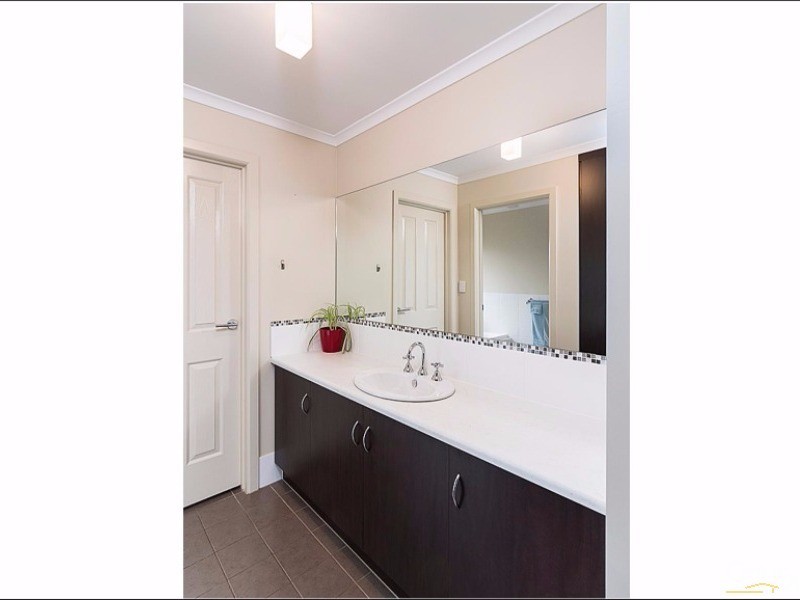 12 Jordan Street, Mount Barker SA 5251