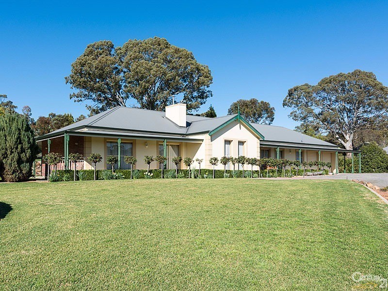 7 Crystal Court, Mount Barker SA 5251