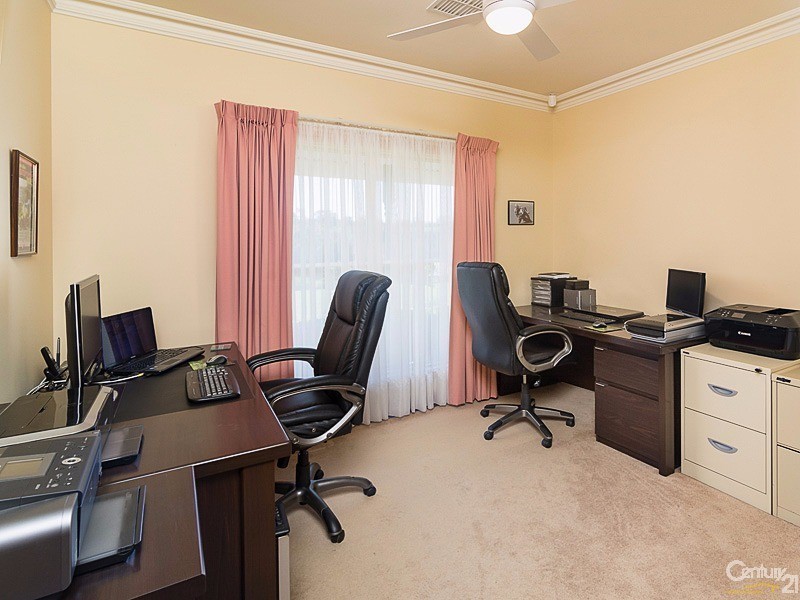 7 Crystal Court, Mount Barker SA 5251