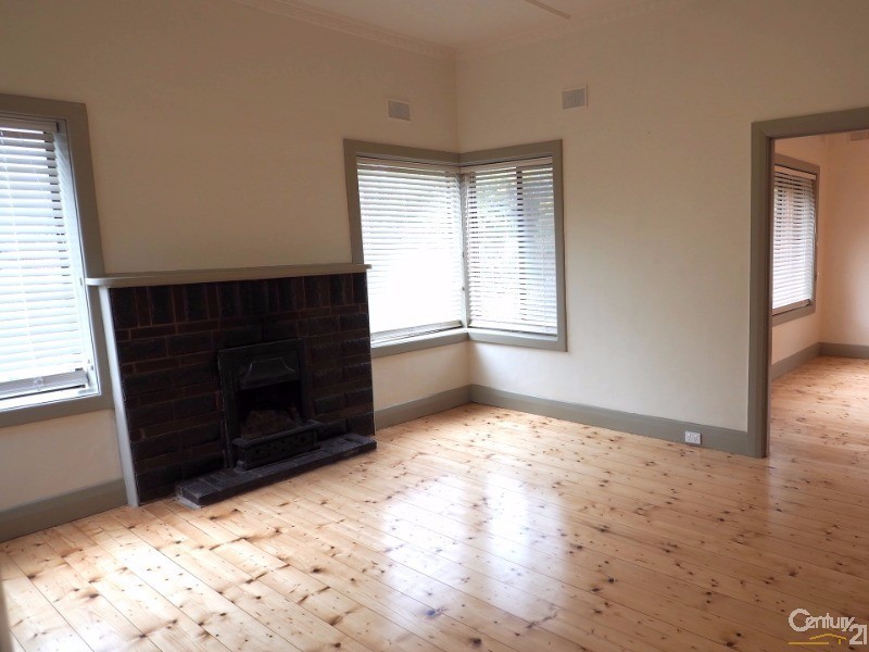 16 Childs Road, Mount Barker SA 5251