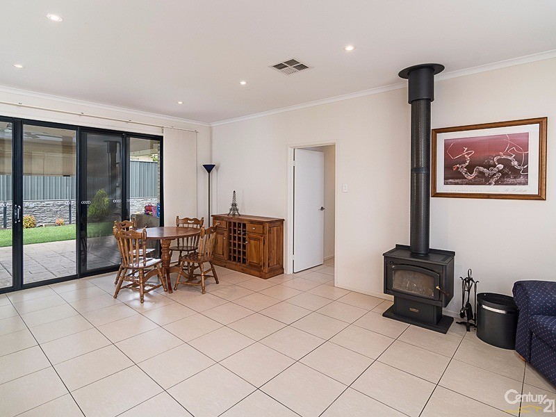 8 Jordan Street, Mount Barker SA 5251