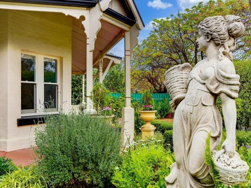 9 Rutland Avenue, Brighton SA 5048