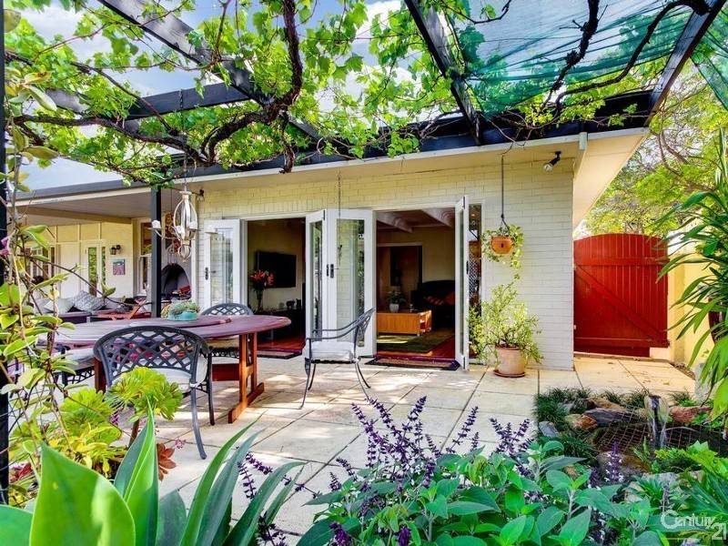 9 Rutland Avenue, Brighton SA 5048