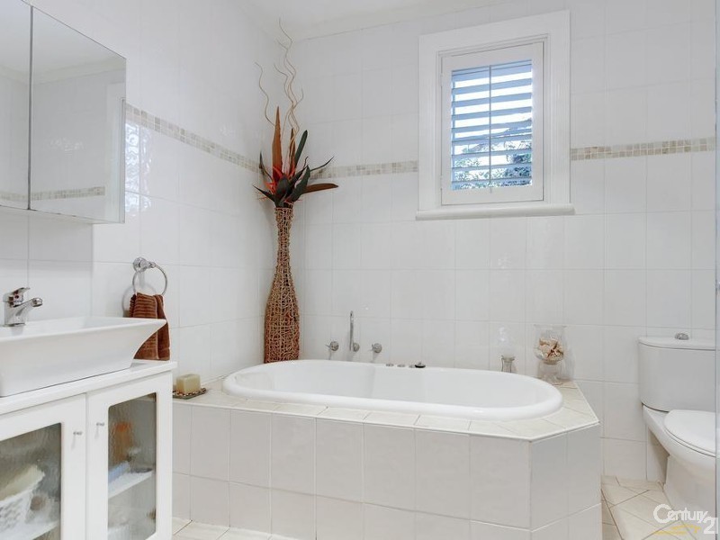 9 Rutland Avenue, Brighton SA 5048