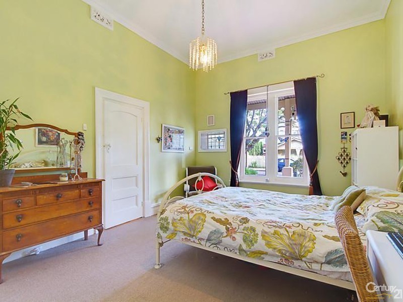 9 Rutland Avenue, Brighton SA 5048