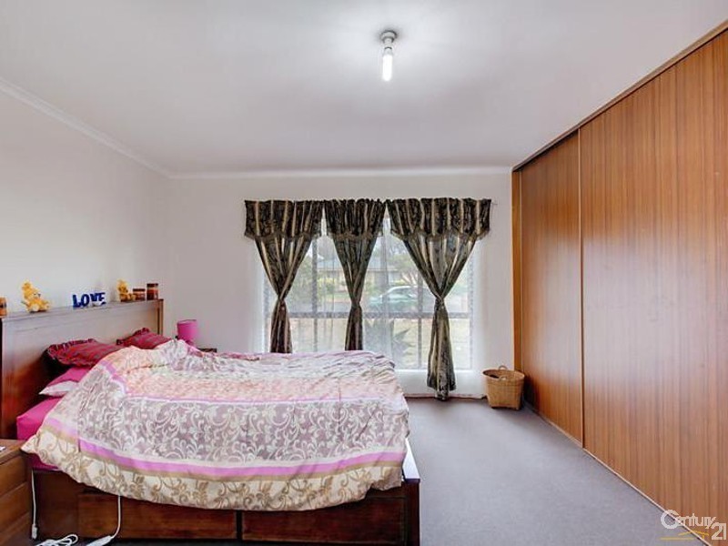 27 Jamieson Street, Moana SA 5169