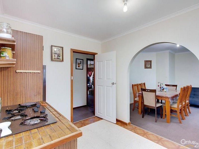 27 Jamieson Street, Moana SA 5169