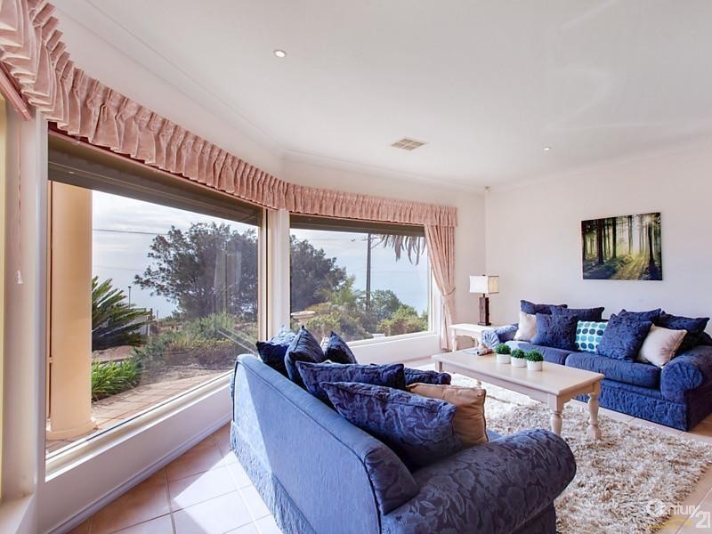 4 Murnada Street, Hallett Cove SA 5158