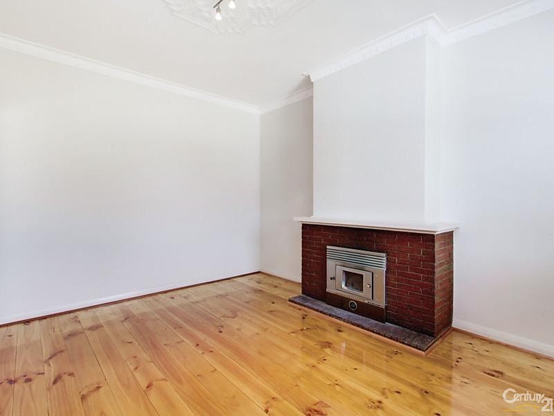 9 Inverell Avenue, North Plympton SA 5037