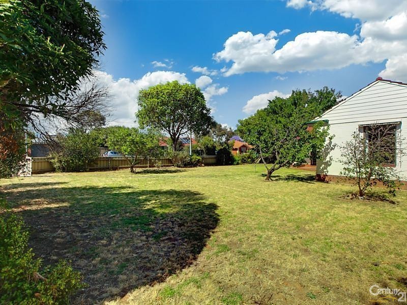 2 Macarthur Avenue, Hove SA 5048