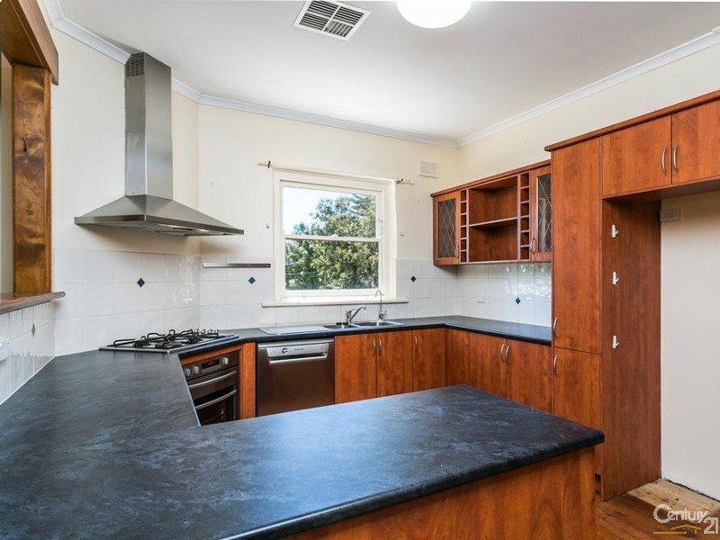 17 Wangary Terrace, Seaview Downs SA 5049