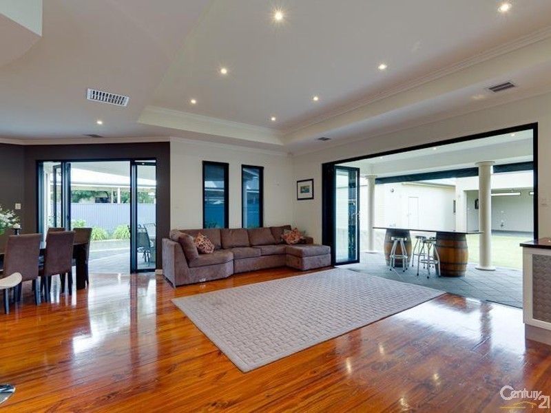 24 McLaughlan Avenue, Warradale SA 5046