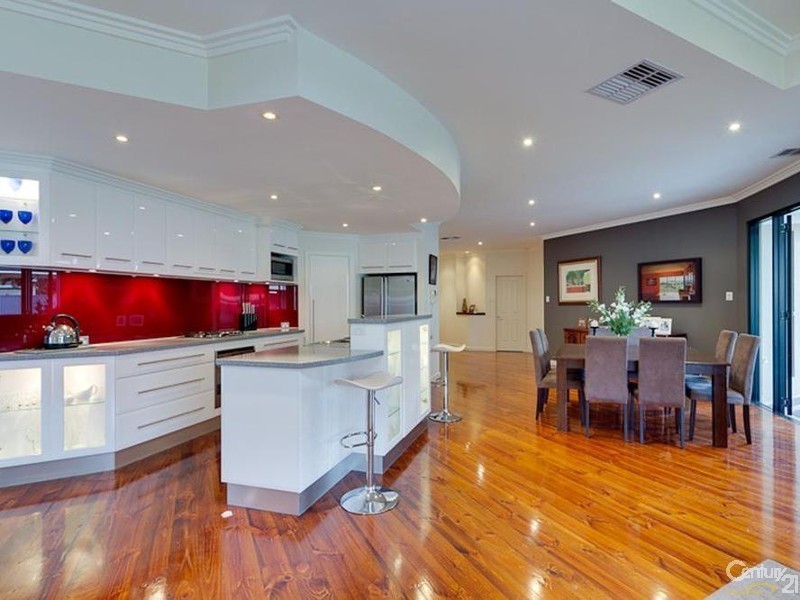 24 McLaughlan Avenue, Warradale SA 5046