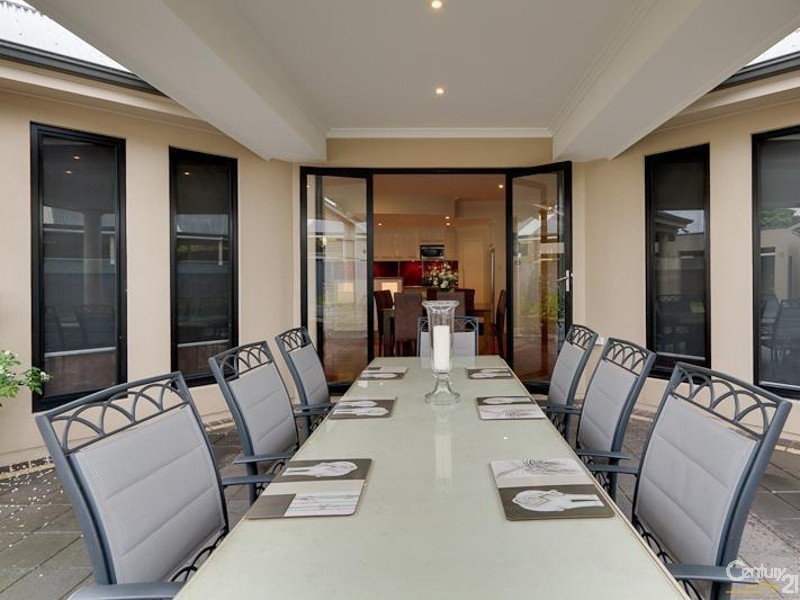24 McLaughlan Avenue, Warradale SA 5046