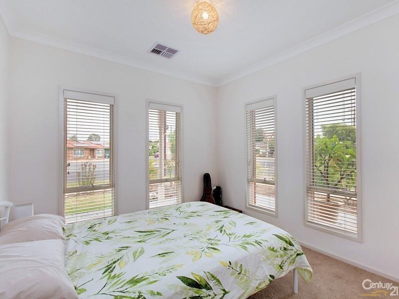 31 Stradbroke Avenue, Plympton Park SA 5038