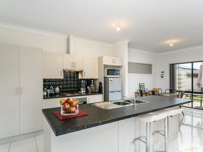 100 Yarmouth Road, Dover Gardens SA 5048